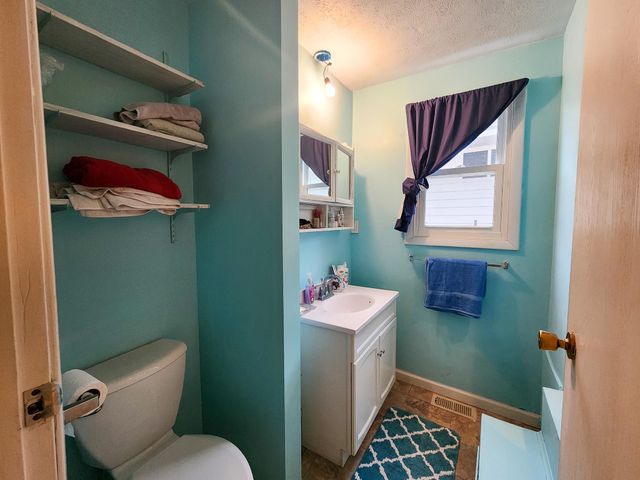 2830 Cherry Grove Street, Harrison, MI 48625