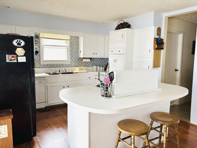 2830 Cherry Grove Street, Harrison, MI 48625