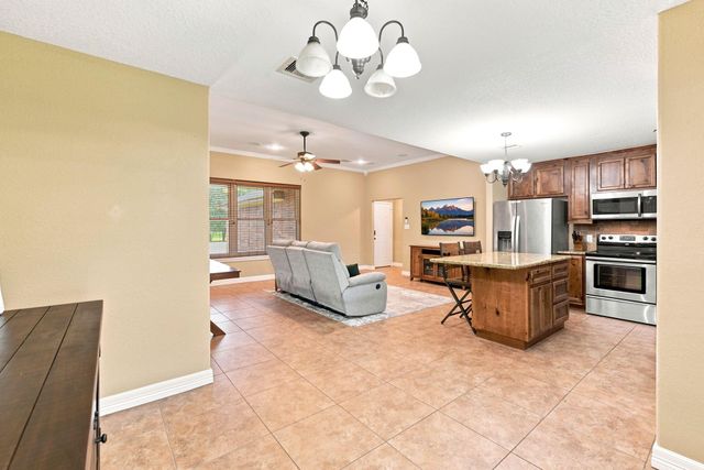 2015 Shouse Road, Santa Fe, TX 77510