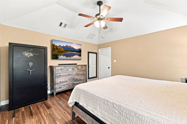 2015 Shouse Road, Santa Fe, TX 77510