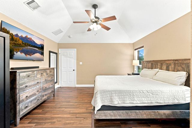 2015 Shouse Road, Santa Fe, TX 77510