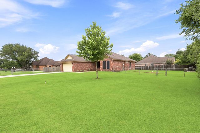 2015 Shouse Road, Santa Fe, TX 77510