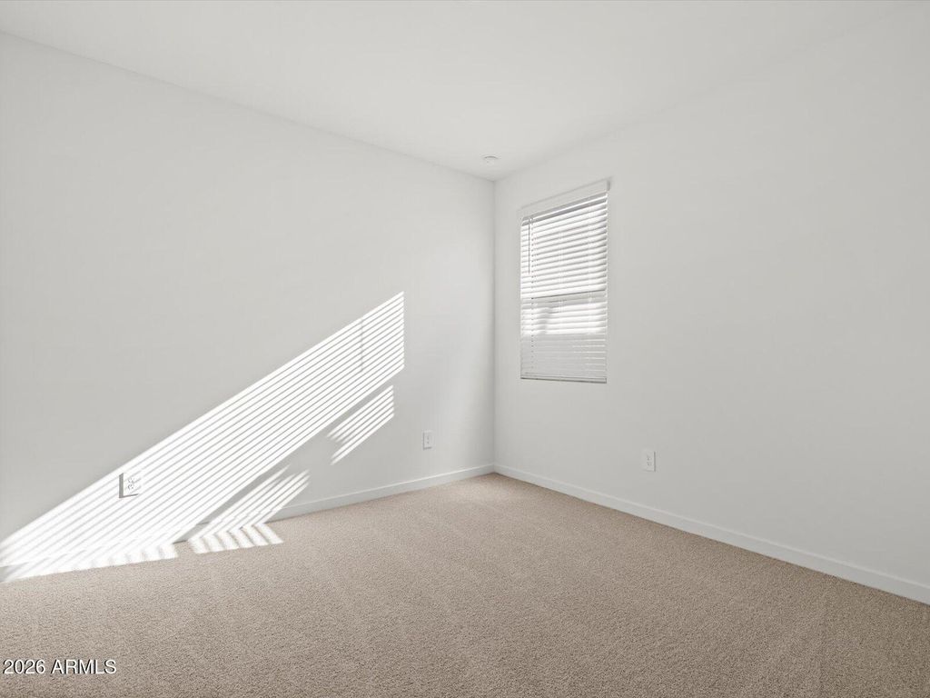 Image 9 of property listing at 4438 W HUNTER Trail, San Tan Valley, AZ 85144