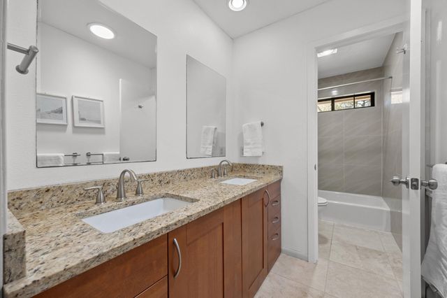 11532 Spicewood PKWY, Austin, TX 78750