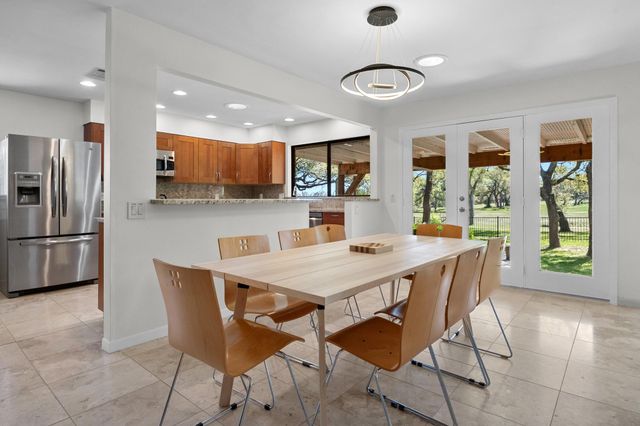 11532 Spicewood PKWY, Austin, TX 78750