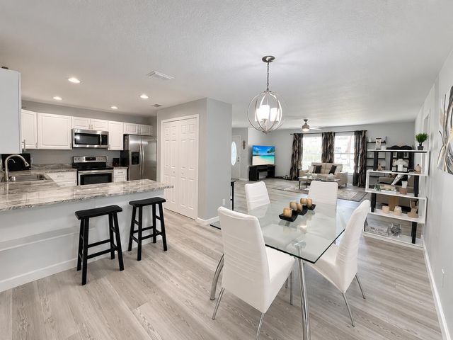 14732 66th Street N, Loxahatchee, FL 33470
