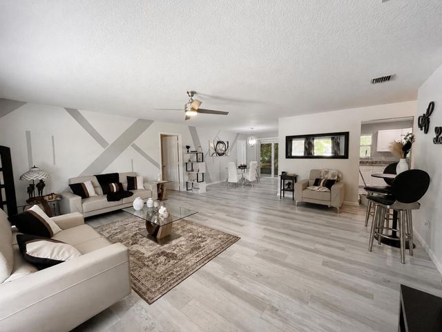 14732 66th Street N, Loxahatchee, FL 33470