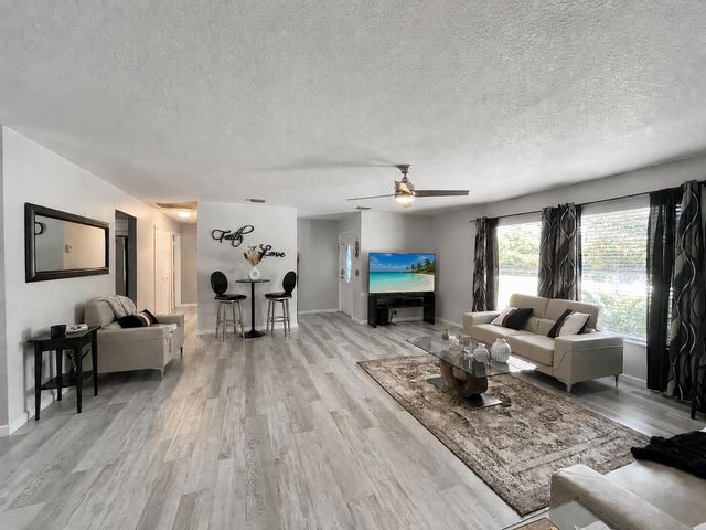 14732 66th Street N, Loxahatchee, FL 33470