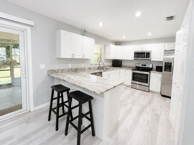 14732 66th Street N, Loxahatchee, FL 33470