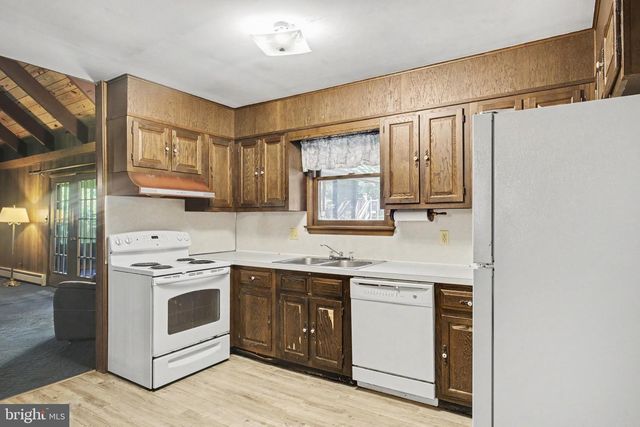 76 BUCH AVE, Lancaster, PA 17601