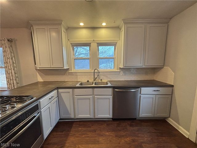 4301 Steubenville Road SE, Amsterdam, OH 43903