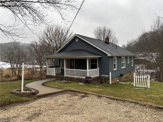 4301 Steubenville Road SE, Amsterdam, OH 43903