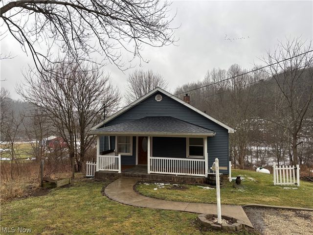 4301 Steubenville Road SE, Amsterdam, OH 43903