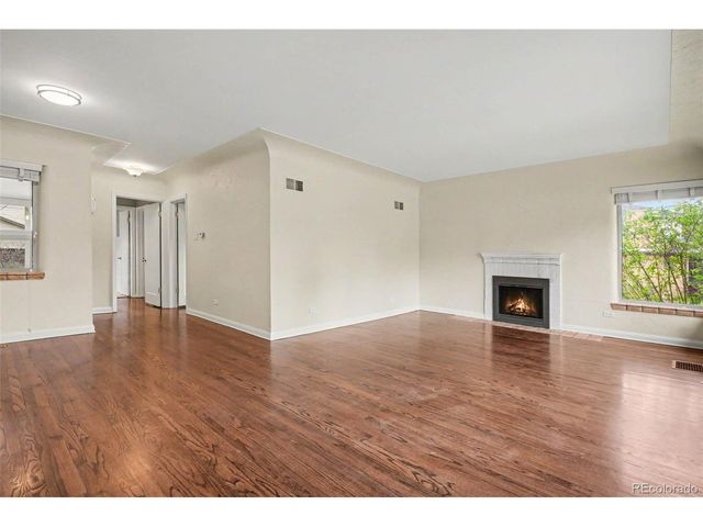 1201 S Clayton St, Denver, CO 80210