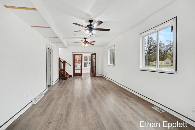 2837 5th Street, Muskegon, MI 49444