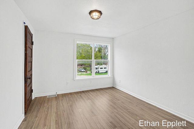 2837 5th Street, Muskegon, MI 49444