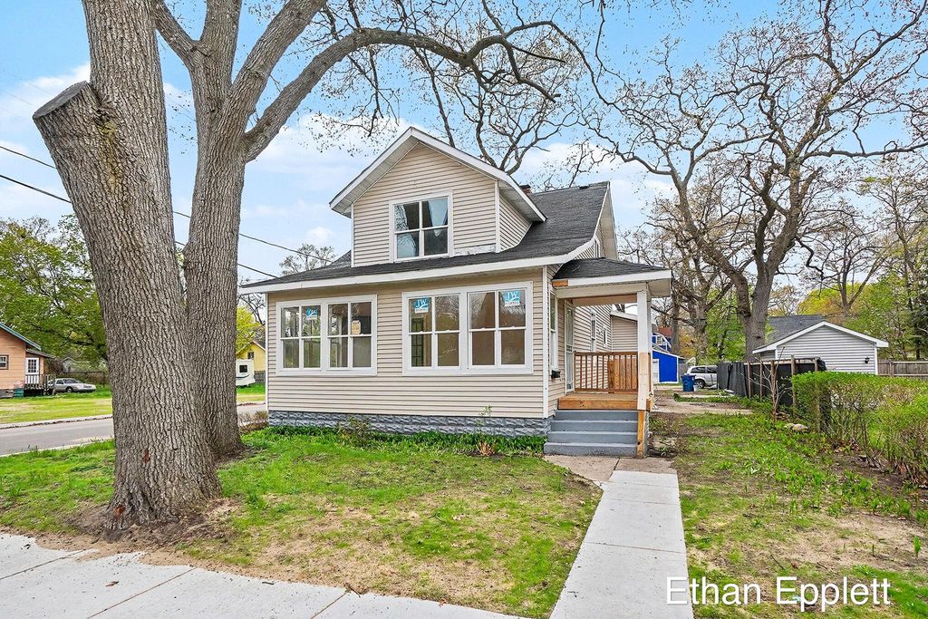 2837 5th Street, Muskegon, MI 49444