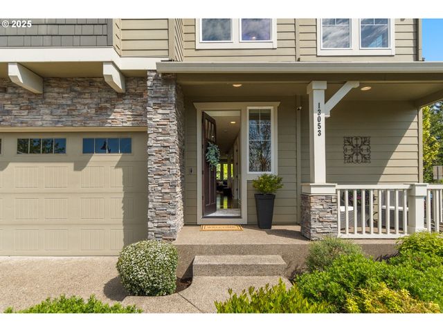 13053 Nw LOMBARDY Dr, Portland, OR 97229