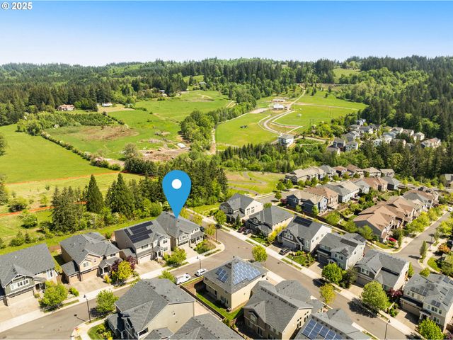 13053 Nw LOMBARDY Dr, Portland, OR 97229