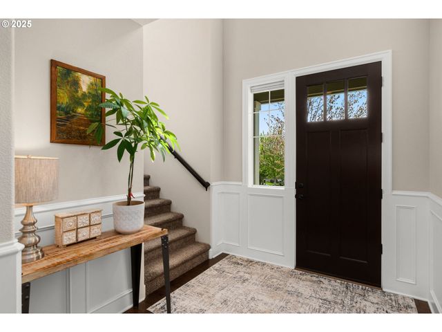 13053 Nw LOMBARDY Dr, Portland, OR 97229