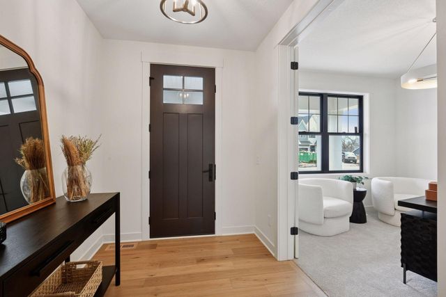 4555 Meadowview Lane, Minnetrista, MN 55331