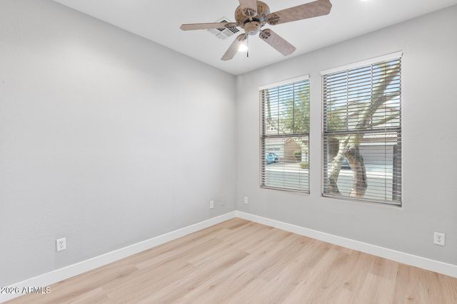 10361 W FOOTHILL Drive, Peoria, AZ 85383