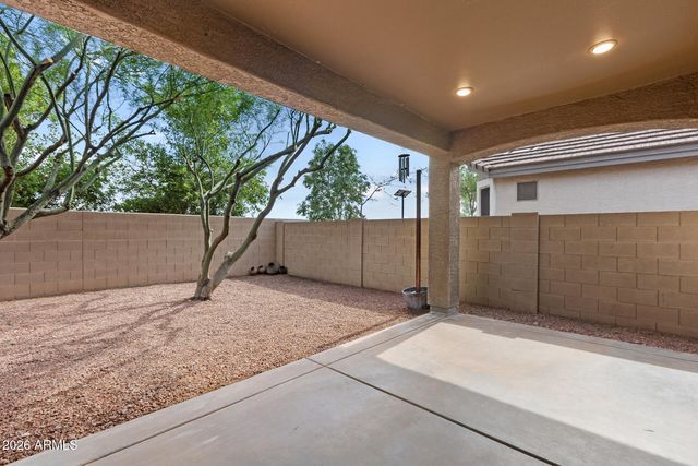 10361 W FOOTHILL Drive, Peoria, AZ 85383