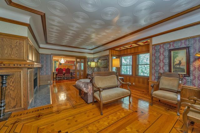 7501 Spring Valley Rd, Pollock Pines, CA 95726