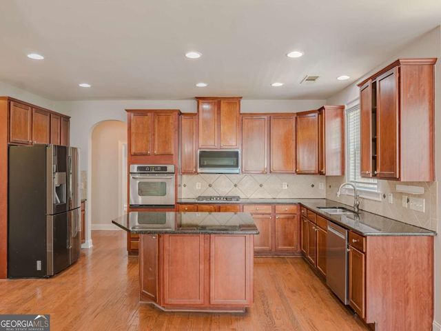 3666 Bridge Walk Drive, Lawrenceville, GA 30044