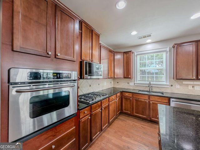 3666 Bridge Walk Drive, Lawrenceville, GA 30044