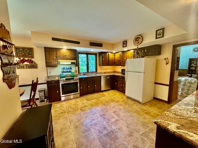 457 Gailey Hill Road, Lake Luzerne, NY 12846