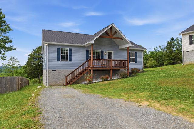 123 Vivian Ln, Carthage, TN 37030