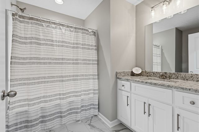 123 Vivian Ln, Carthage, TN 37030
