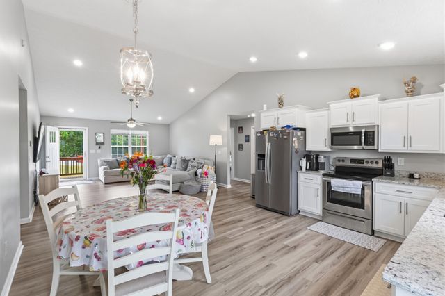 123 Vivian Ln, Carthage, TN 37030