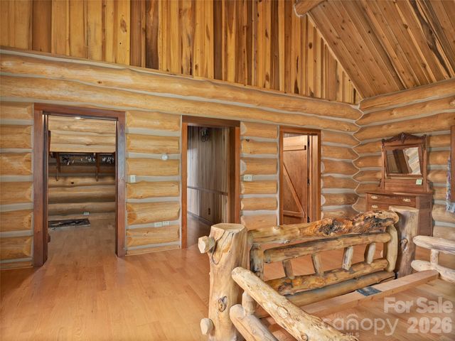 220 Mica Mine Road, Waynesville, NC 28786