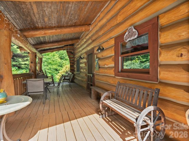 220 Mica Mine Road, Waynesville, NC 28786