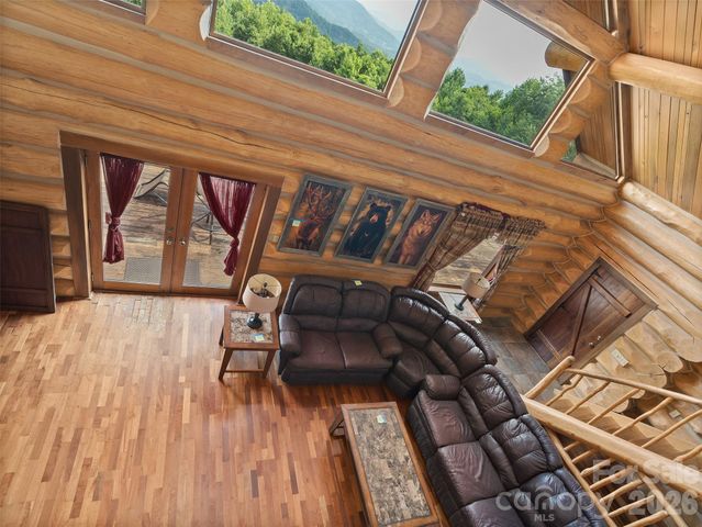 220 Mica Mine Road, Waynesville, NC 28786