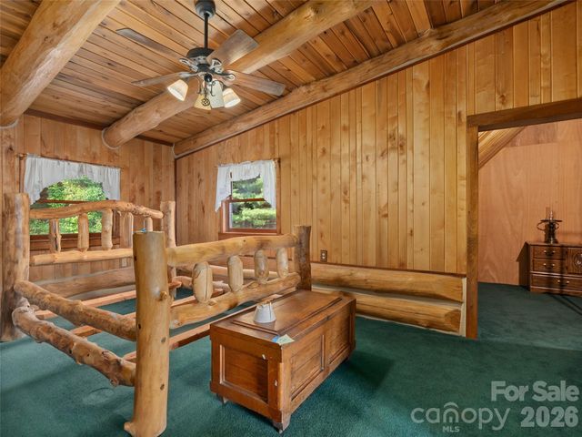 220 Mica Mine Road, Waynesville, NC 28786