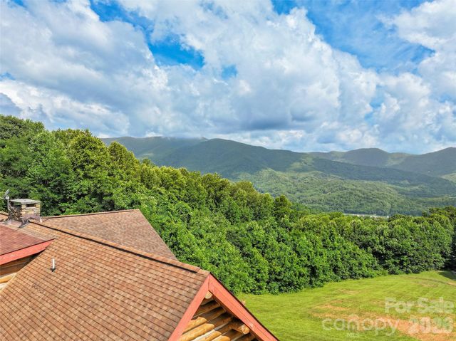 220 Mica Mine Road, Waynesville, NC 28786