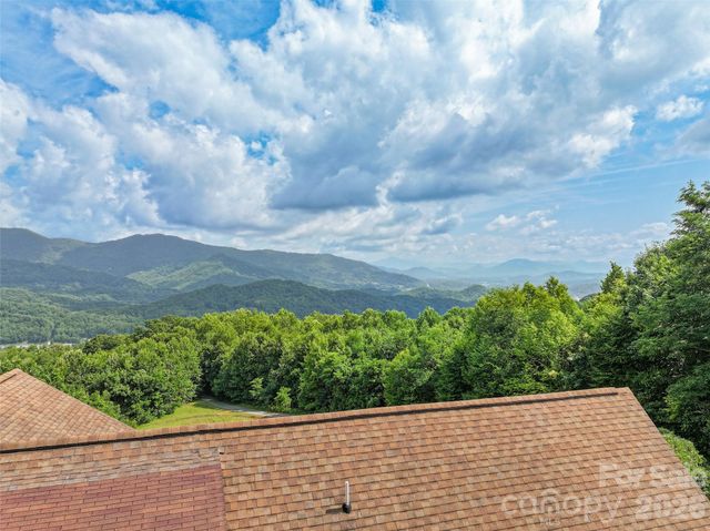220 Mica Mine Road, Waynesville, NC 28786