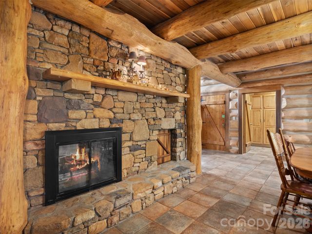 220 Mica Mine Road, Waynesville, NC 28786