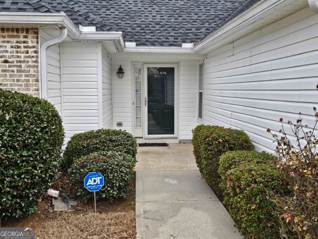 4900 Buckeye Place, Atlanta, GA 30349