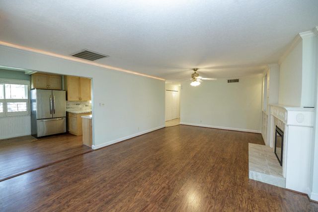 1618 Linwood Dr, Modesto, CA 95350