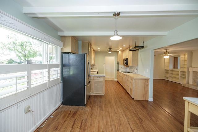 1618 Linwood Dr, Modesto, CA 95350