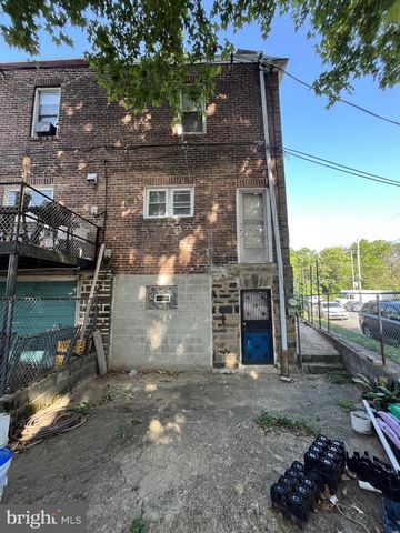 5135 F ST, Philadelphia, PA 19124