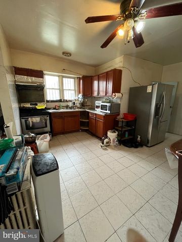 5135 F ST, Philadelphia, PA 19124