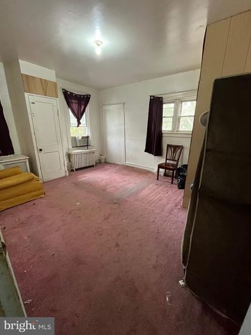 5135 F ST, Philadelphia, PA 19124