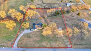 10302 N Bloomfield Road, Gentry, AR 72734