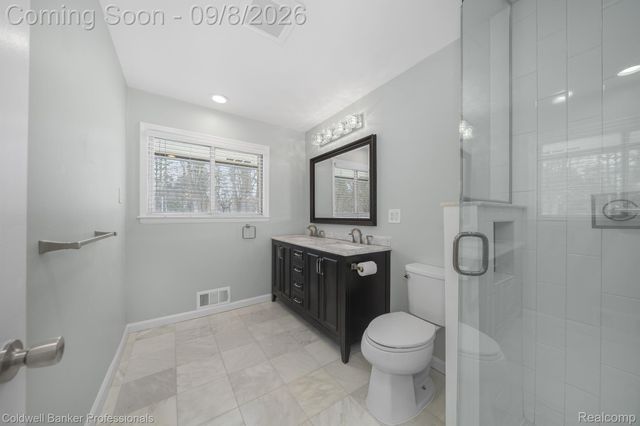 4121 ECHO Road, Bloomfield Charter Township, MI 48302