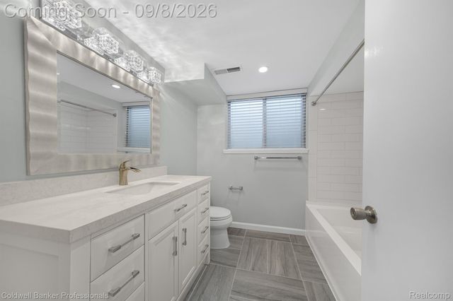 4121 ECHO Road, Bloomfield Charter Township, MI 48302